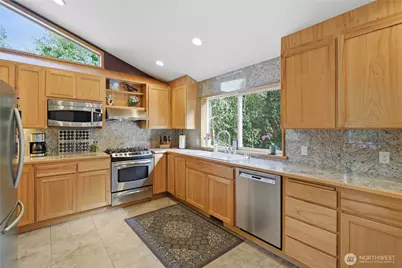 7407 Elk Creek Lane, Gig Harbor, WA 98335 - Photo 9
