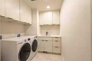 14000 Somerset Blvd SE, Bellevue, WA 98006 - Photo 35