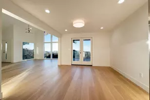 14000 Somerset Blvd SE, Bellevue, WA 98006 - Photo 15