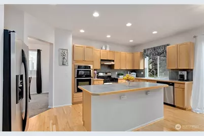 6210 Montevista Drive SE, Auburn, WA 98092 - Photo 13