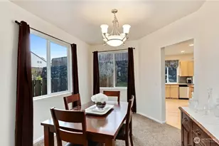 6210 Montevista Dr SE, Auburn, WA 98092 - Photo 9