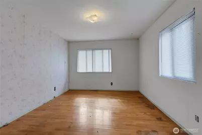 23102 21st Avenue S, Des Moines, WA 98198 - Photo 17