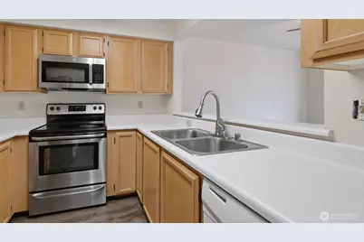 927 132nd Street SW #F5, Everett, WA 98204 - Photo 15
