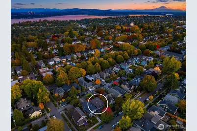 1154 18th Avenue E, Seattle, WA 98112 - Photo 39