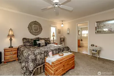 2309 28th Court SE, Auburn, WA 98002 - Photo 23
