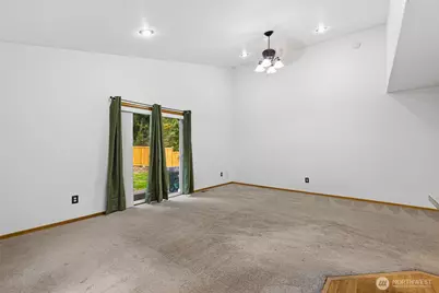 18539 Tapaderos Street SE, Yelm, WA 98597 - Photo 11
