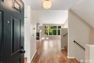 16918 Cobblestone Dr, Lynnwood, WA 98037 - Photo 3