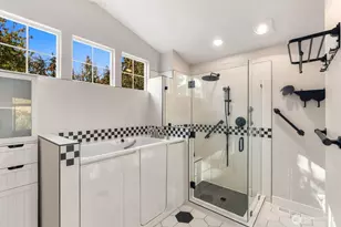 16918 Cobblestone Dr, Lynnwood, WA 98037 - Photo 21