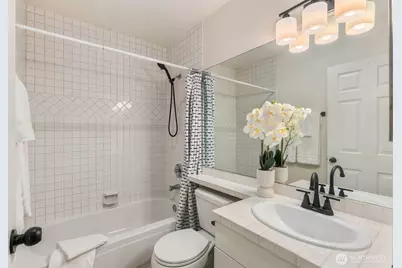 16219 Northup Way #C-201, Bellevue, WA 98008 - Photo 23