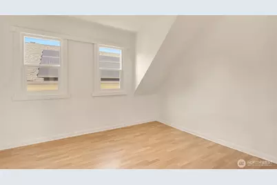 940 N 76th Street, Seattle, WA 98103 - Photo 21