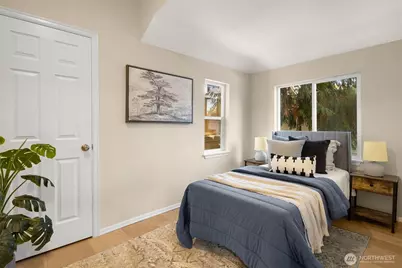 940 N 76th Street, Seattle, WA 98103 - Photo 19