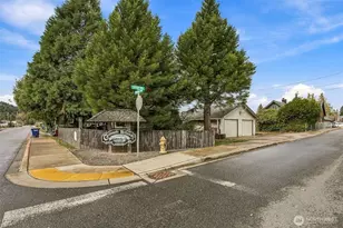 300 Standford Ave, Carbonado, WA 98323 - Photo 31