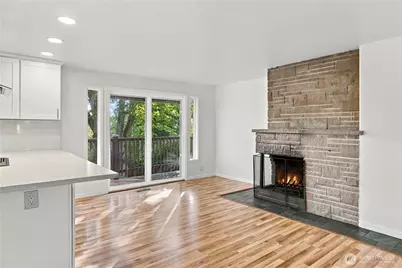 11018 27th Avenue NE, Seattle, WA 98125 - Photo 3