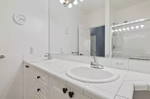 12712 Admiralty Way, Everett, WA 98204 - Photo 23