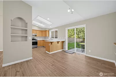 225 Brittany Street, Mount Vernon, WA 98274 - Photo 15