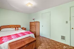 15326 Stone Ave N, Shoreline, WA 98133 - Photo 17