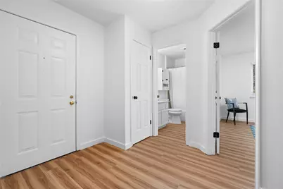 455 Newport Way NW #103, Issaquah, WA 98027 - Photo 15