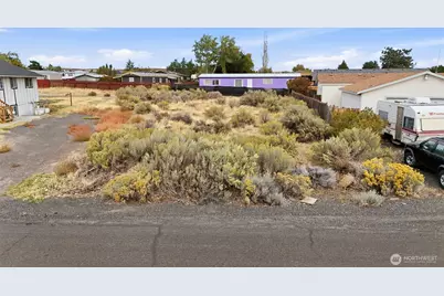605 SW Lincoln Place, Mattawa, WA 99349 - Photo 3