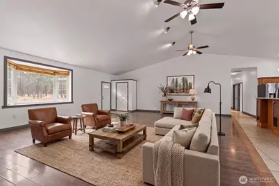 25720 W Malloy Prairie Road, Cheney, WA 99004 - Photo 3