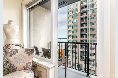 2721 1st Avenue #604, Seattle, WA 98121 - Photo 15