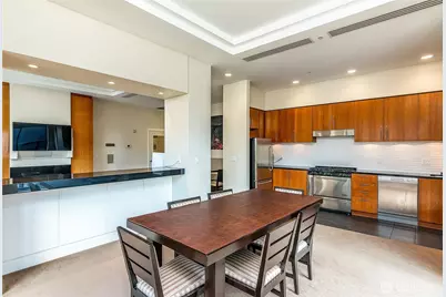 2721 1st Avenue #604, Seattle, WA 98121 - Photo 7