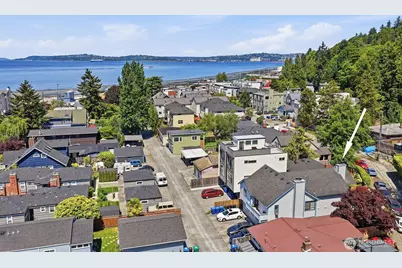 2475 55th Avenue SW, Seattle, WA 98116 - Photo 5