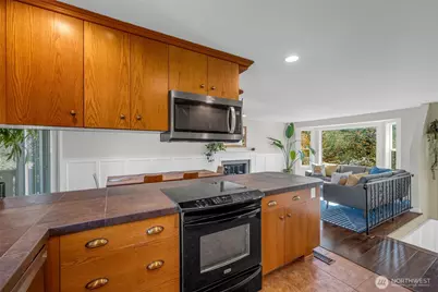 8109 42nd Street Ct W, University Place, WA 98466 - Photo 13