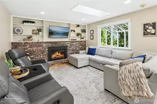 12406 SE 47th St, Bellevue, WA 98006 - Photo 5