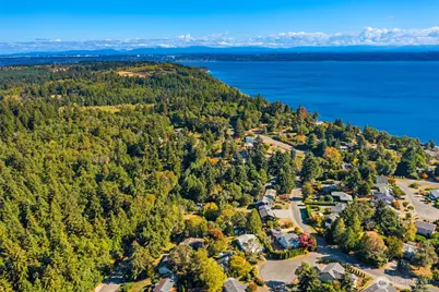 25728 78th Avenue SW, Vashon, WA 98070 - Photo 27