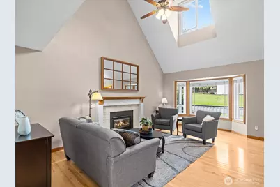 2021 234th Place SE, Bothell, WA 98021 - Photo 3