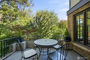 1905 33rd Ave S, Seattle, WA 98144 - Photo 7