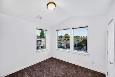 1214 N Northgate Way, Seattle, WA 98133 - Photo 21