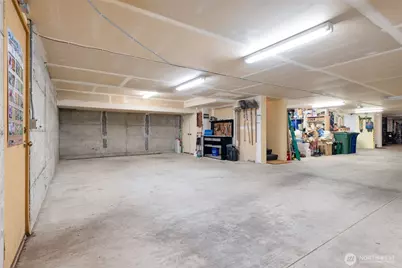 212 N 45th Street, Seattle, WA 98103 - Photo 31