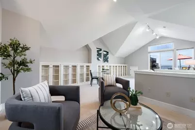212 N 45th Street, Seattle, WA 98103 - Photo 19