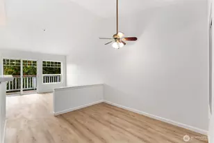 18501 SE Newport Way, Issaquah, WA 98027 - Photo 5