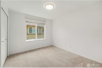 11312 124th Avenue NE #302, Kirkland, WA 98033 - Photo 9