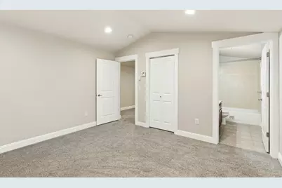 5943 36th Avenue S #A, Seattle, WA 98118 - Photo 23