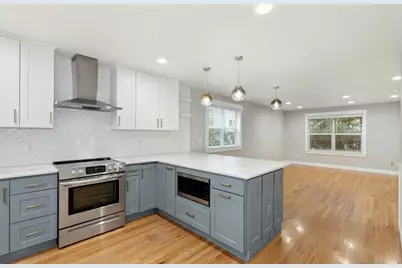5943 36th Avenue S #A, Seattle, WA 98118 - Photo 13