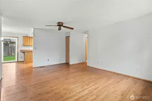 22014 SE 268th St, Maple Valley, WA 98038 - Photo 5