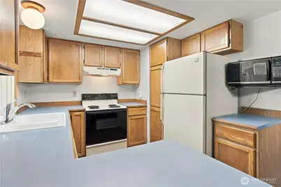 22014 SE 268th Street, Maple Valley, WA 98038 - Photo 15