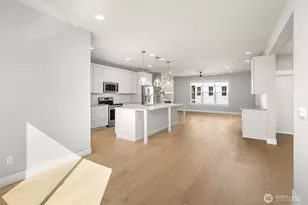 10 160th Pl SE, Bothell, WA 98012 - Photo 17