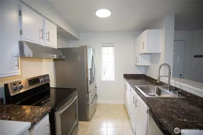 215 SW 100th Street #B-102, Everett, WA 98201 - Photo 19