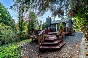 9724 NE 141st Ct, Kirkland, WA 98034 - Photo 11