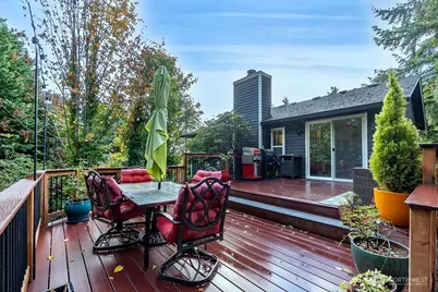 9724 NE 141st Court, Kirkland, WA 98034 - Photo 9