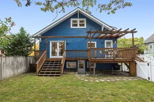 511 N 83rd St, Seattle, WA 98103 - Photo 35