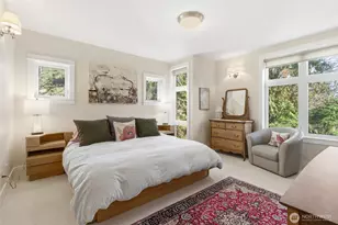 400 Winslow Way E, Bainbridge Island, WA 98110 - Photo 13