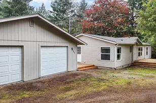 927 N Tipsoo Loop, Rainier, WA 98576 - Photo 1