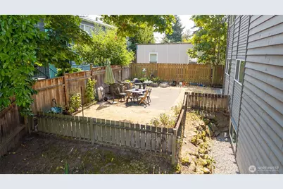 2108 NE 85th Street, Seattle, WA 98115 - Photo 5