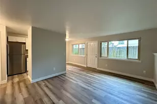2108 NE 85th St, Seattle, WA 98115 - Photo 13