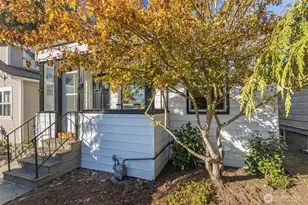 106 NE 54th St, Seattle, WA 98105 - Photo 37